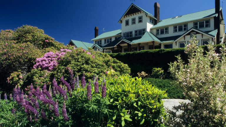mount buffalo chalet and its garden